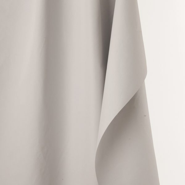 1 Blackout Liso blanco